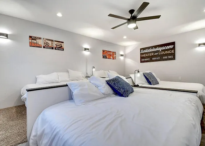 Scottsdalestays 6bdrm-4ba-14 Bed-pool-spa-theater. Holiday home